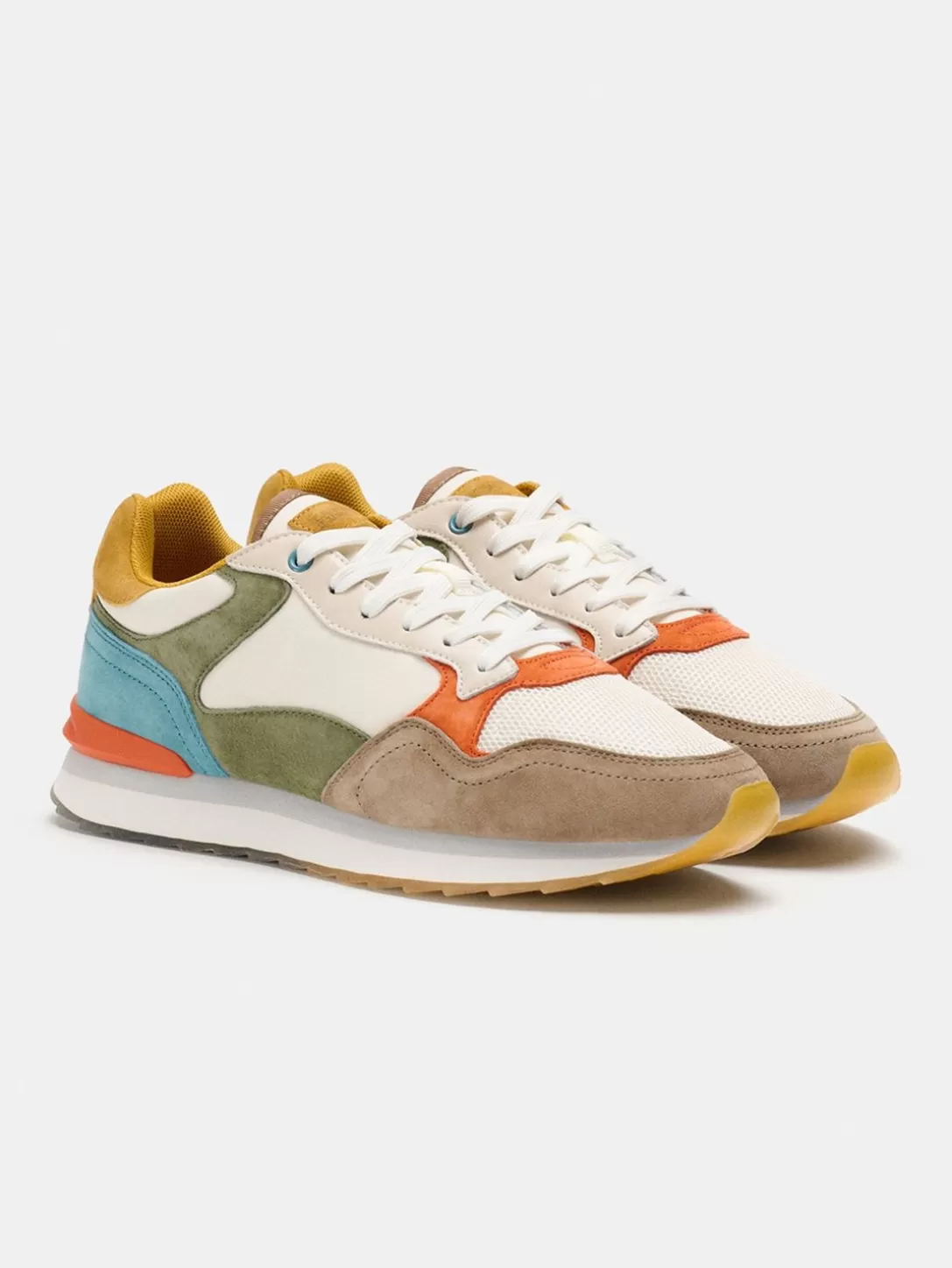 Sneakers<HOFF Milwaukee Woman